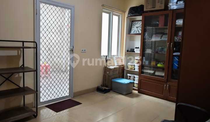 Rumah hook Ulujami, Jakarta Selatan 2
