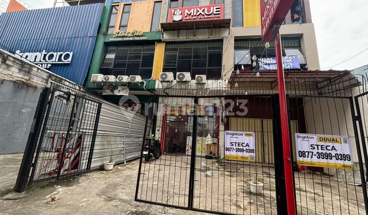 ruko gandeng 3 dicipulir jakarta selatan