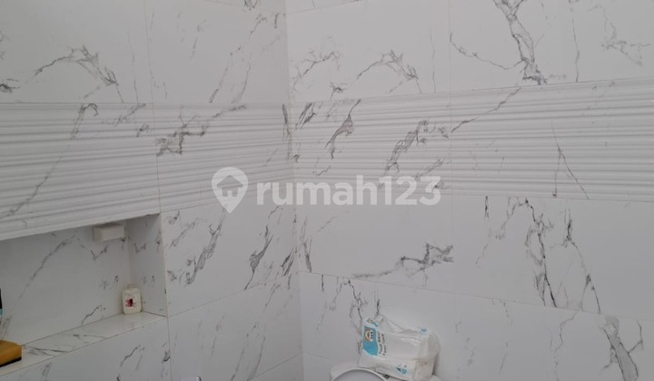 SHM Ready-to-Occupy House in North Kedoya, West Jakarta 2