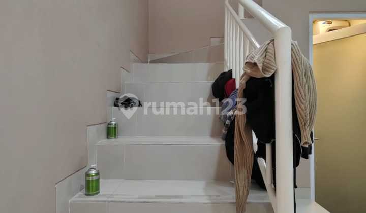Rumah, 1 Lantai, SHM, di Duri Kepa 2