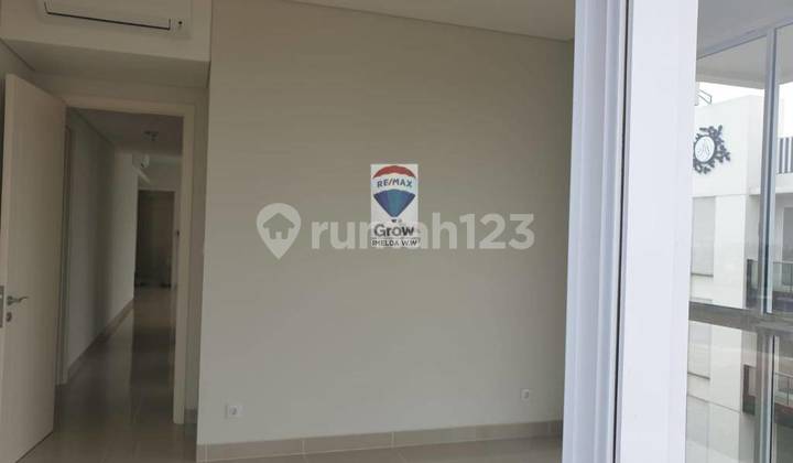 Rainbow Spring Condovillas Gading Serpong