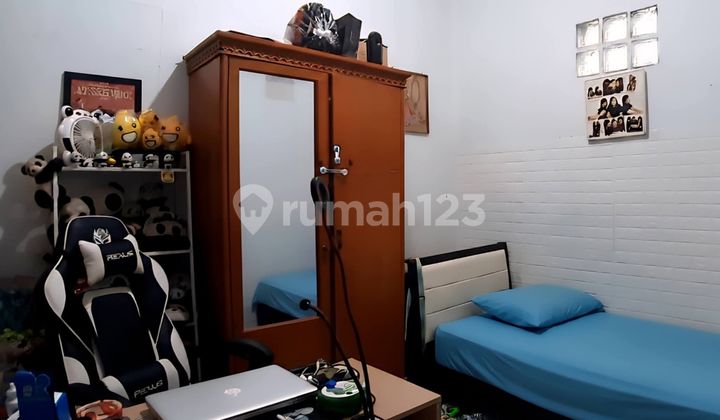 House in Taman Kopo Indah Block E Tiger Statue