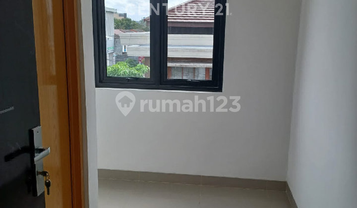 Rumah Kost Baru dan Ruang Usaha di Kelapa Gading Jakarta Utara 2