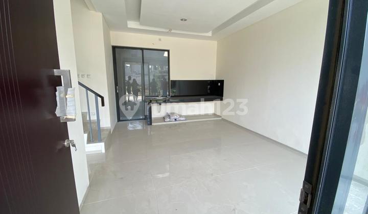 Selling House Gading Serpong 2