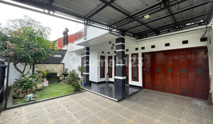 Rumah. 2 Lantai Siap Huni Berada di Pusat Kota Lokasi Strategis 2