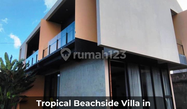 Tropical Modern Beachside Villa In Pantai Gumicik, Ketewel - Bali Tropical Modern Beachside Villa In Pantai Gumicik, Ketewel - Bali