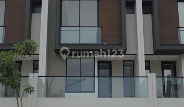 DISCOUNT! only 6 units left of New 2-story House 5x10 m in PIK 2