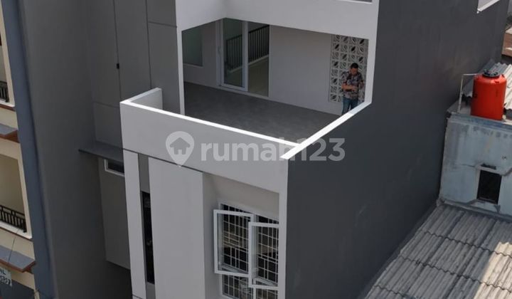 Rumah Baru 2 Lantai Siap Huni - Pondasi Borepile 2