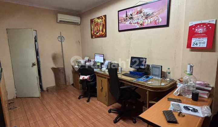 Dijual Kilat! Ruko Pluit - Semi Furnish - 4 Lantai Dijual Kilat! Ruko Pluit - Semi Furnish - 4 Lantai