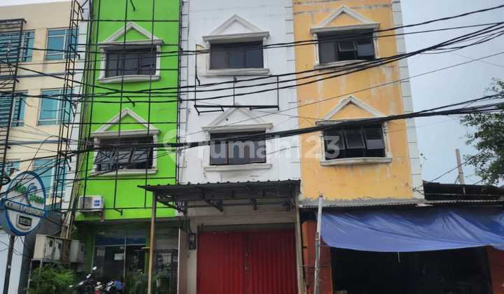 Investasi Terbaik Ruko 3.5 Lantai di Mainroad Pluit