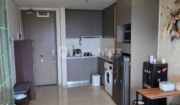 Disewakan Appartemen GoldCoast Fullfurnish - siap huni 2