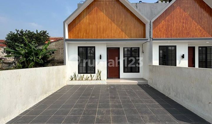 Dijual Rumah Scandinavian 1,5 Laintai Dalam Claster