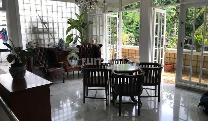 Rumah 2 Lantai Kebayoran Baru Selangkah Ke Panglima Polim Blok M