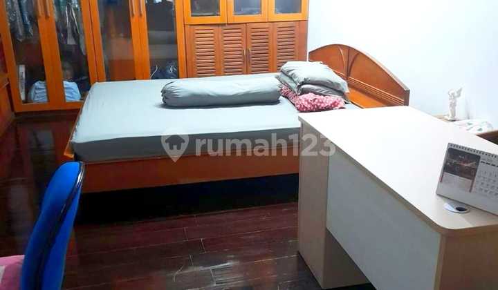 Cipete Fatmawati Jaksel Rumah Homi 3 Lantai Row Jalan Besar 2