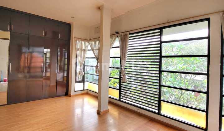 Jual Cepat Hotsale Emerald Residence Bintaro Rumah Homie Terawat 2