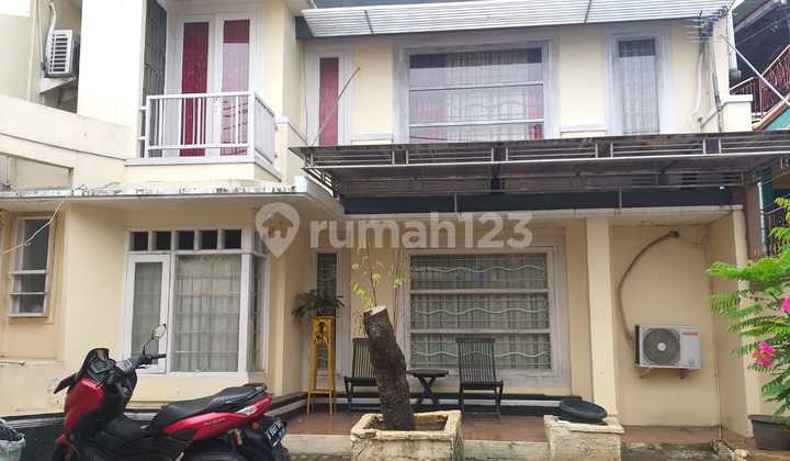 Dijual Rumah 2 Lantai di Kalisari Pasar Rebo Jakarta Timur 2
