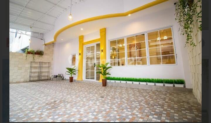 For Quick Sale: Luxurious 5-Story Boarding House Fully Furnished in Mangga Besar, West Jakarta 2