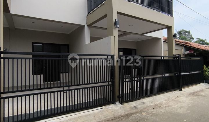 Dijual Rumah 2 Lantai Baru Bangun Lokasi Strategis di Bintaro Jurangmangu Pondok Aren Dijual Rumah 2 Lantai Baru Bangun Lokasi Strategis di Bintaro Jurangmangu Pondok Aren