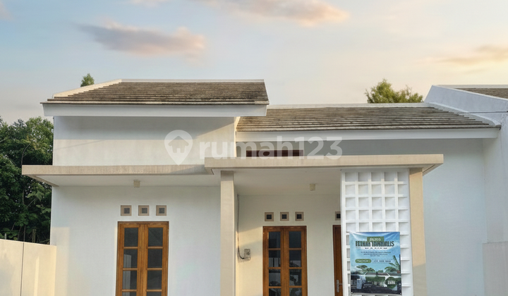 Year-End Discount Ready-to-Occupy House near UMY