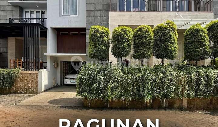 Ragunan Cilandak Townhouse Fully Furnished Ragunan Cilandak Townhouse Fully Furnished