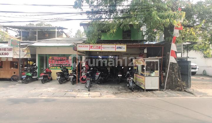 Good Location on Raya Kemang, 200 M2 Area, Rarely Available