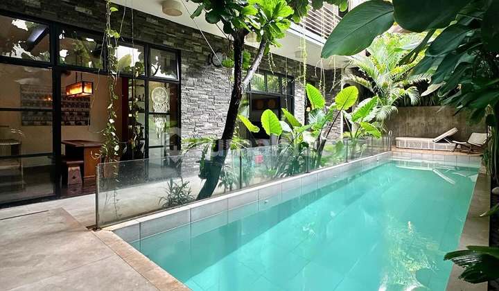 Pejaten Barat Design Modern Tropis Private Pool
