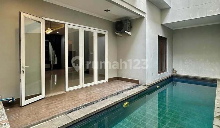 Rumah Akses 2 Mobil Private Pool Tebet Timur 2