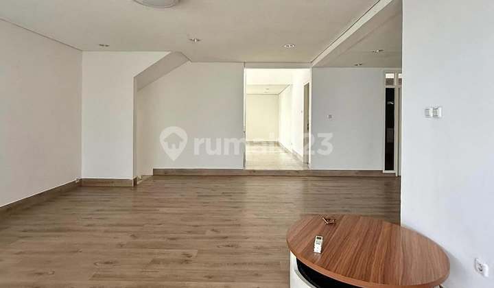 Senopati Kebayoran Baru Charming Residential House 2