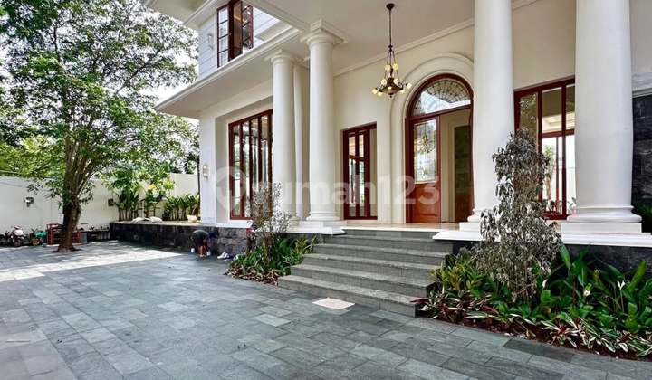 Luxury Brand New House Private Lift Pool Kemang Dalam Luxury Brand New House Private Lift Pool Kemang Dalam