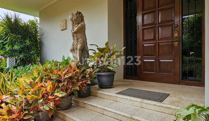 Dalam Kompleks Rumah Hunian Asri Cipete