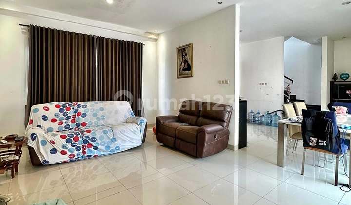 Townhouse Modern Minimalis Ciputat Harga 4 M 2