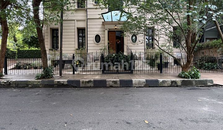 Tebet Barat Luxury House Furnished Siap Huni Tebet Barat Luxury House Furnished Siap Huni