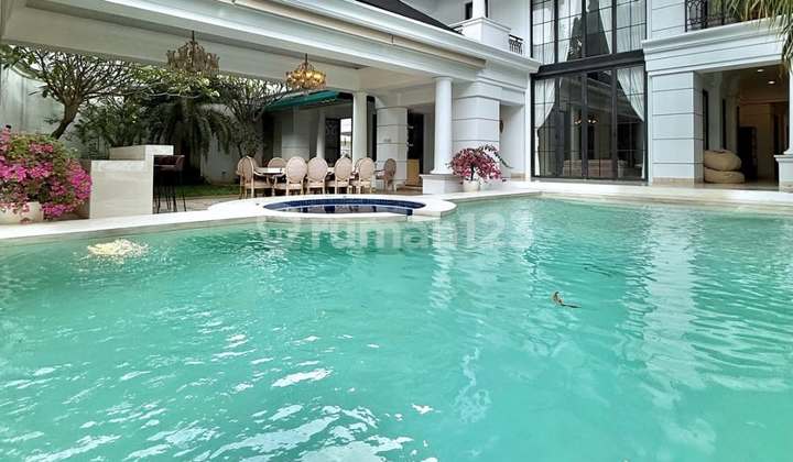 Luxurious House Classic Luas 1.600 M2 Price Rp 59 M Luxurious House Classic Luas 1.600 M2 Price Rp 59 M