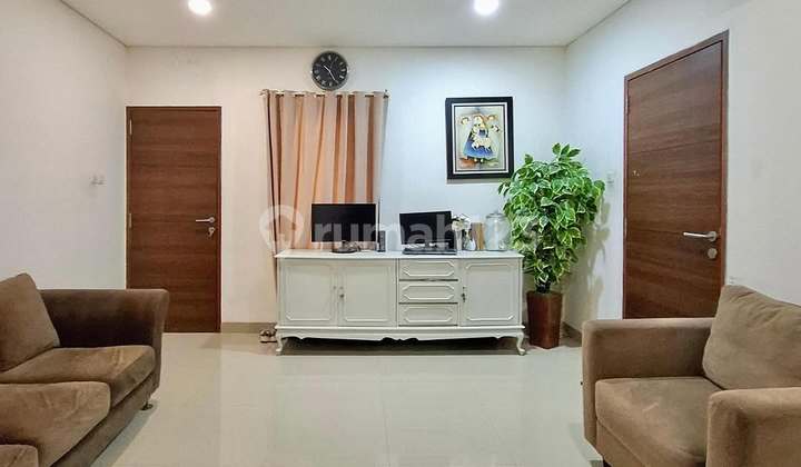 Modern Minimalis Design Rumah Pejaten Barat 2