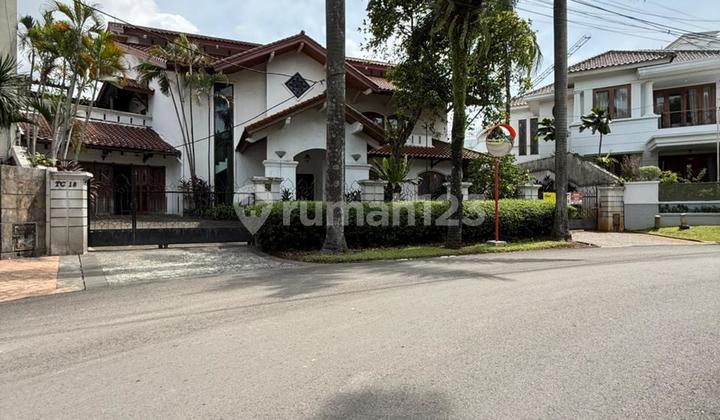 Best Deal Hunian Asri Row Jalan Lebar di Pondok Indah