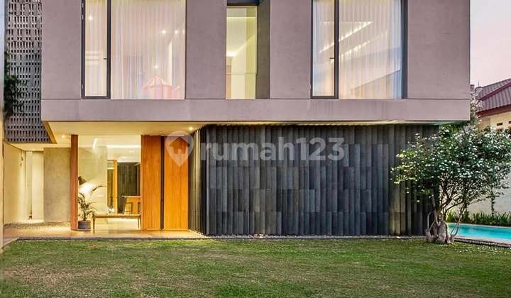 Jati Padang Design Modern House Private Pool 2