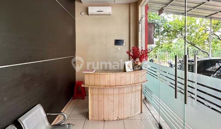 For Quick Sale Commercial Shop House Veteran South Jakarta 2