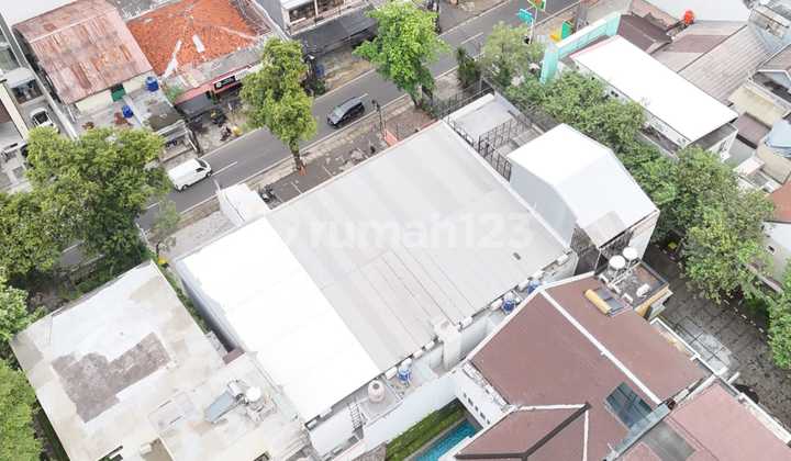 Kemang Bagus To Boutique, Restaurant Cafe and Office 2