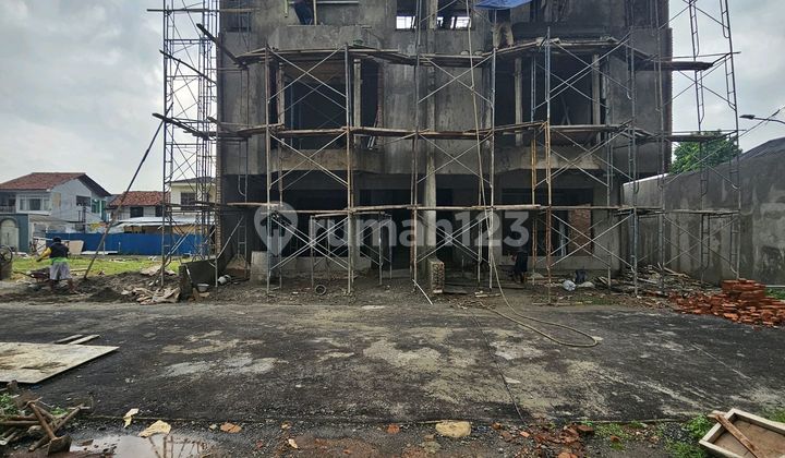 Townhouse Modern Design Scandinavian Kemang Area