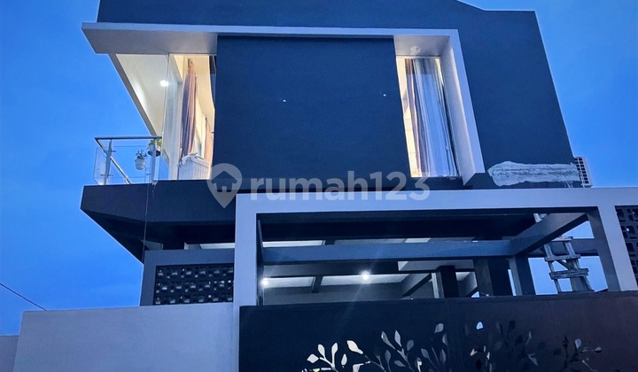 2-Story House with Villa Concept in Kediri