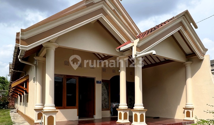 Rumah Tanah Luas Sananwetan Blitar Rumah Tanah Luas Sananwetan Blitar