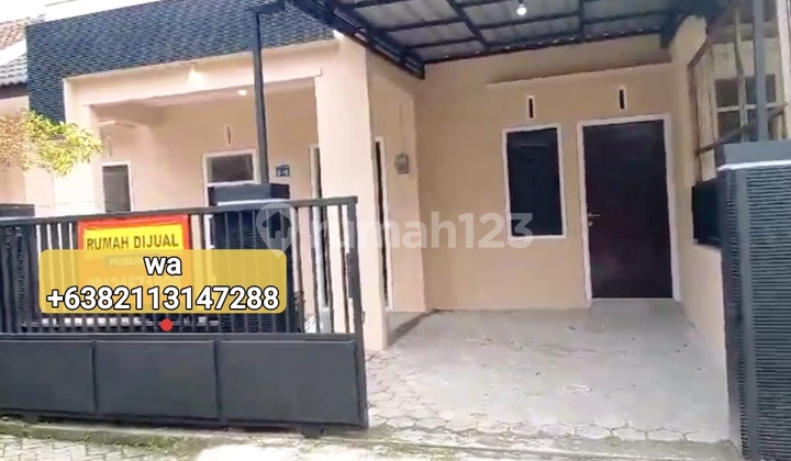 House in Central Park Melati Tengah Housing Estate, Blitar City with Easy Access Everywhere.