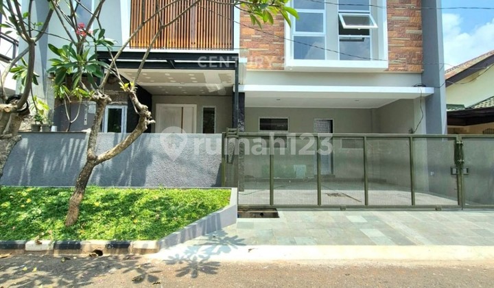 Newly Renovated House in Bintaro Sector 9 9461