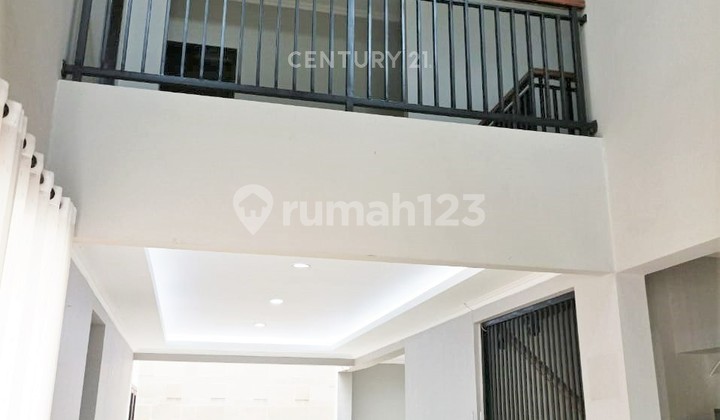 For Sale Fully Renovated Nice Neat House In Front of STAN Bintaro  2018