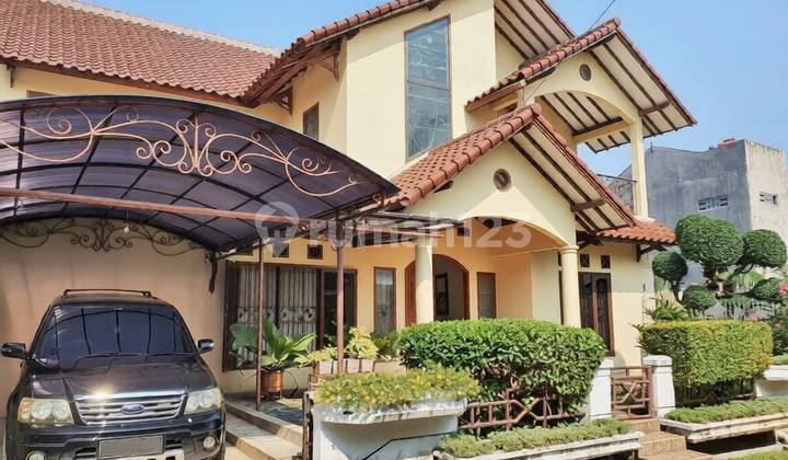 Neat 2-Story Ready-to-Occupy House in Bintaro Jaya