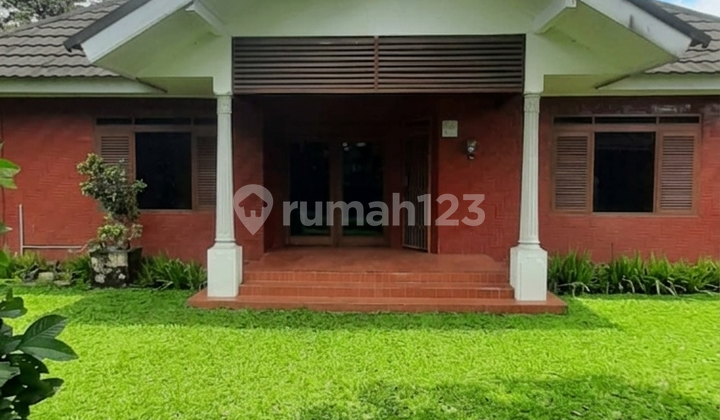 Quick Sale: 2-Story Villa, Neat, Ready to Occupy, Strategic Location.