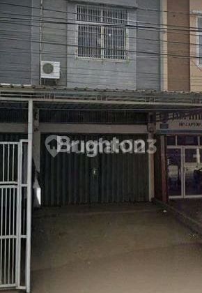 Ready-to-Occupy Shophouse in a Strategic City Area 1