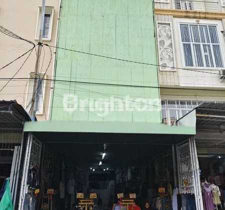 4-Story Ready-to-Use Shop House in Cokroaminoto, Makassar 4-Story Ready-to-Use Shop House in Cokroaminoto, Makassar