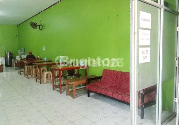 Ready-to-Use Shop House on Perintis Kemerdekaan Street 2