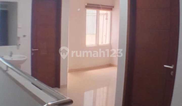 Ruko Bagus Lokasi Strategis Holis Regency Bandung 2